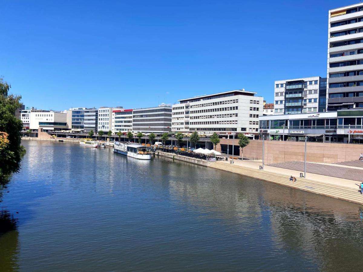 Hotel Stadt Hamburg Am Fluss Sarrebruck Extérieur photo