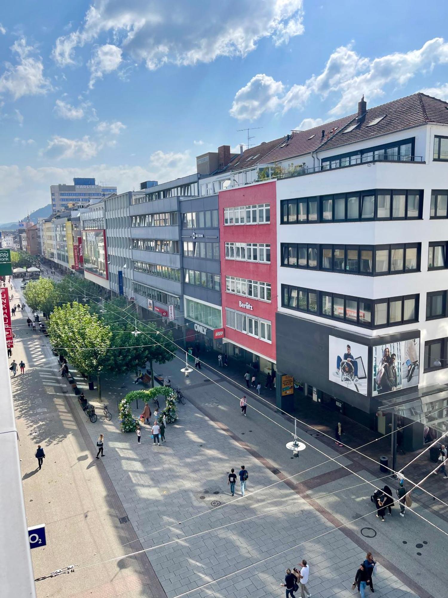 Hotel Stadt Hamburg Am Fluss Sarrebruck Extérieur photo